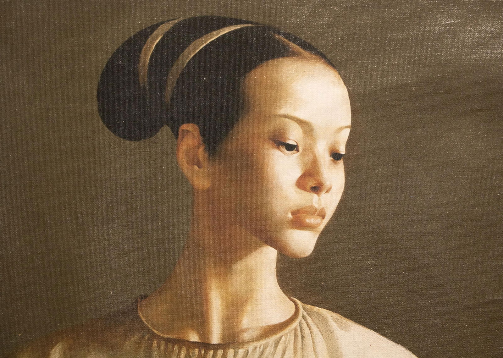 XL C. 2000s After Lu Jian Jun, Portrait of a Seated Woman, Print on Canvas - 9