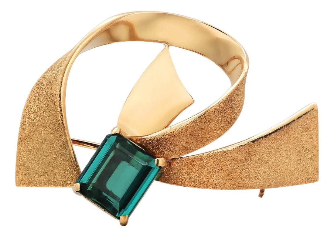 1990s H. Stern Mid-Century 18k Gold Blue-Green Tourmaline Modernist Brooch Pendant: A Renowned Legacy of Craftsmanship and Innovation Discover the allure of a truly exceptional piece by H. Stern, the storied Brazilian jeweler revered worldwide for its cutting-edge designs,