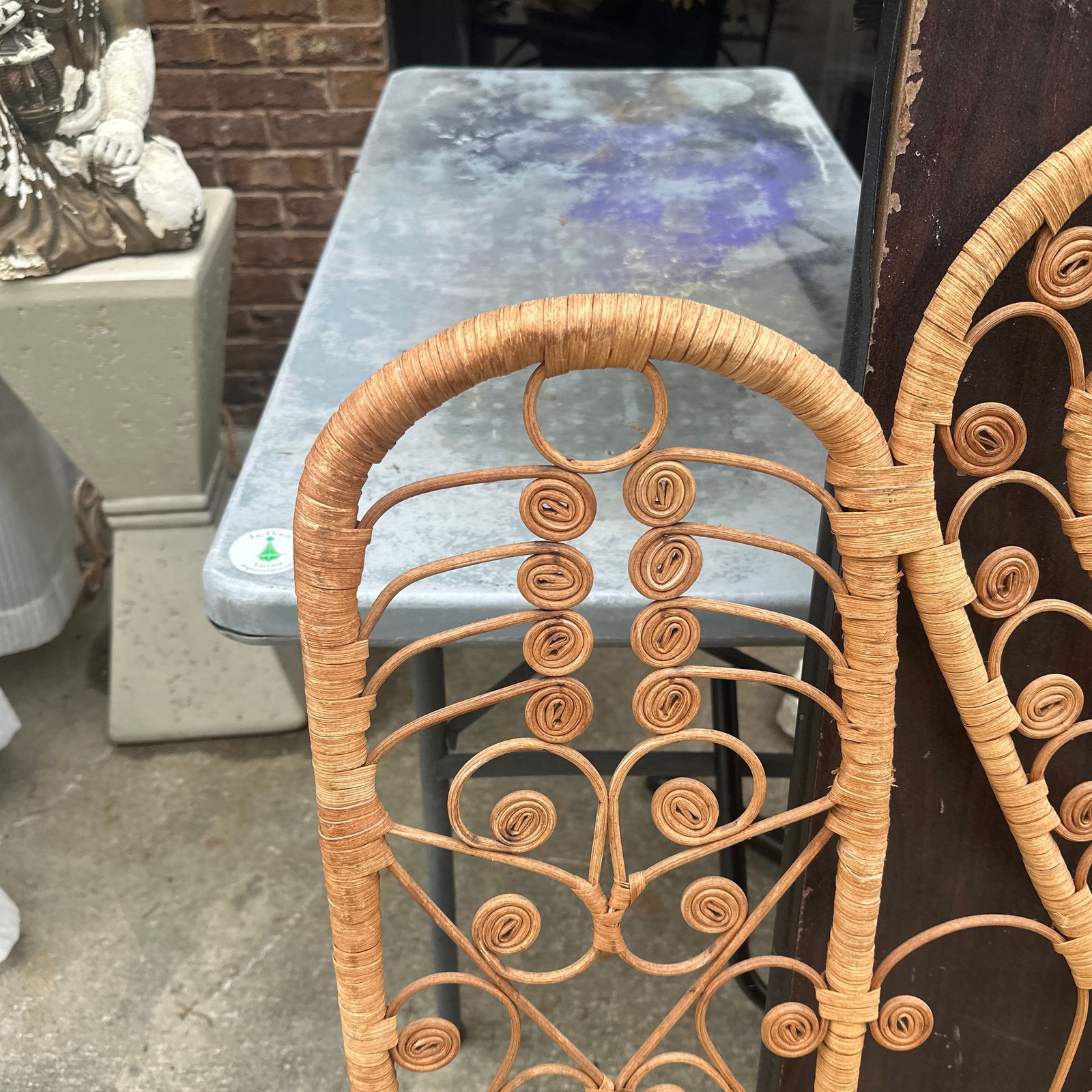 1970s Wicker Twin Headboard With Heart Details - 2