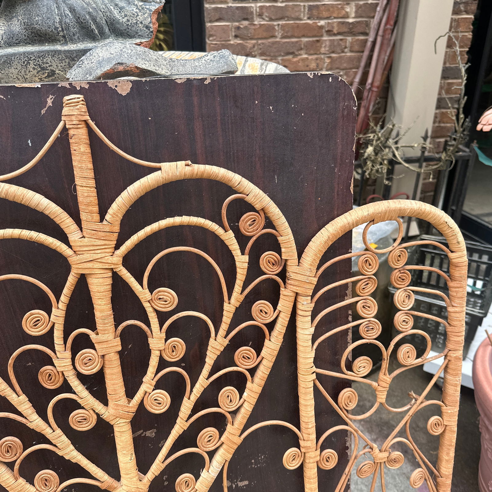 1970s Wicker Twin Headboard With Heart Details - 7