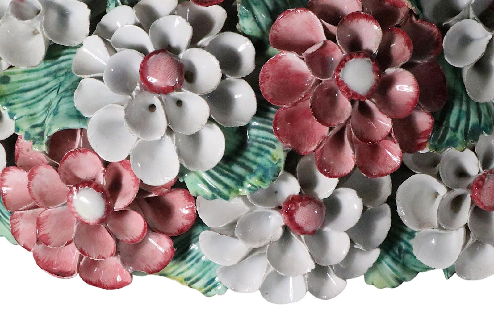 Mid Century Capodimonte Style Ceramic Floral Centerpiece, Made in Italy - 10