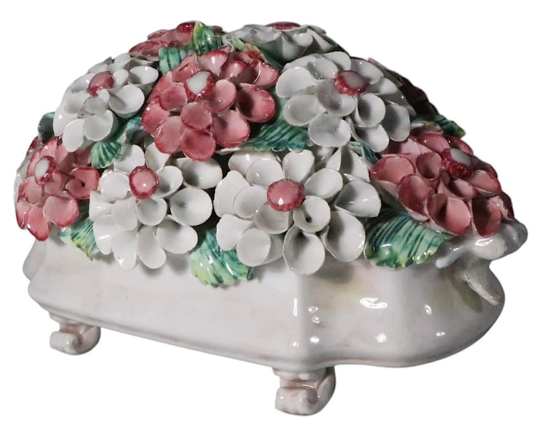 Mid Century Capodimonte Style Ceramic Floral Centerpiece, Made in Italy - 2