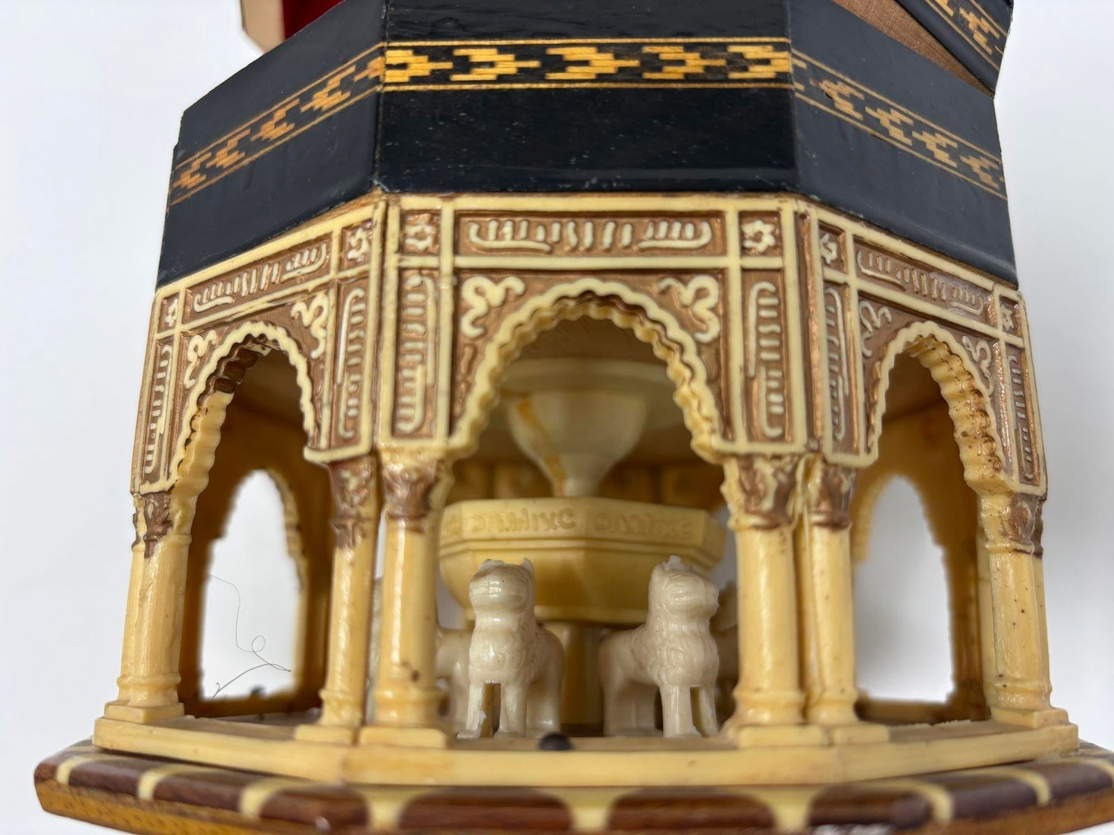 Alhambra Palace Granada Handmade Jewelry Box - 11