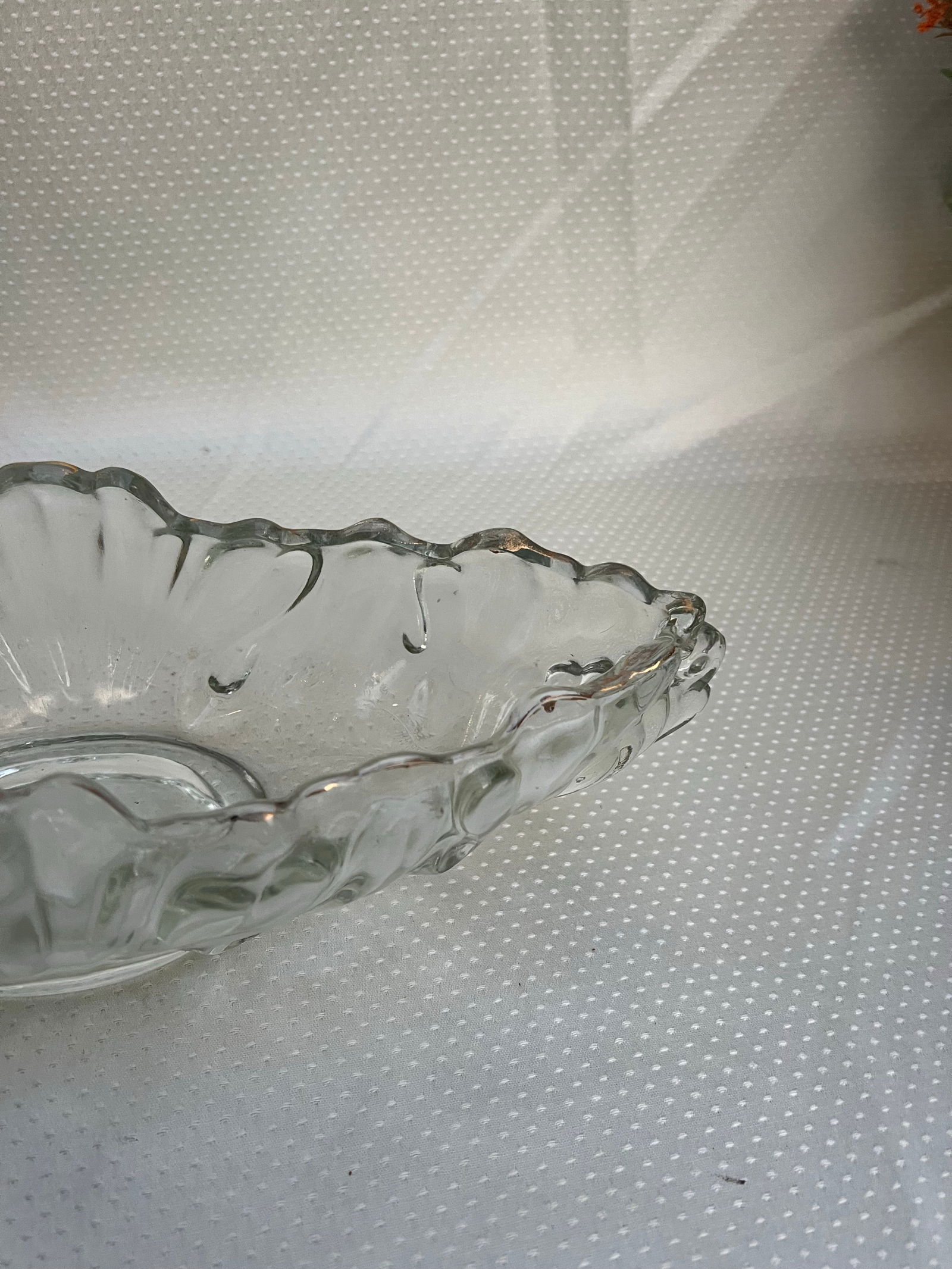 1970s Detailed Glass Oblong Catchall/Vase - 3