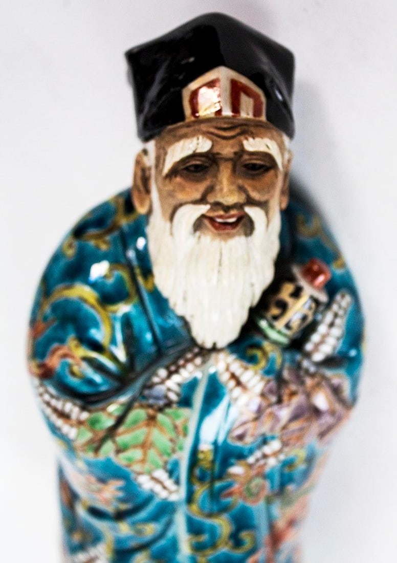 Chinese Porcelain Figurine Holding Scroll Statue - 2