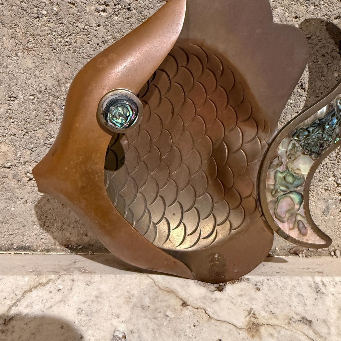 1990s Style of Los Castillo Mixed Metal Stone Fish Dish - 5