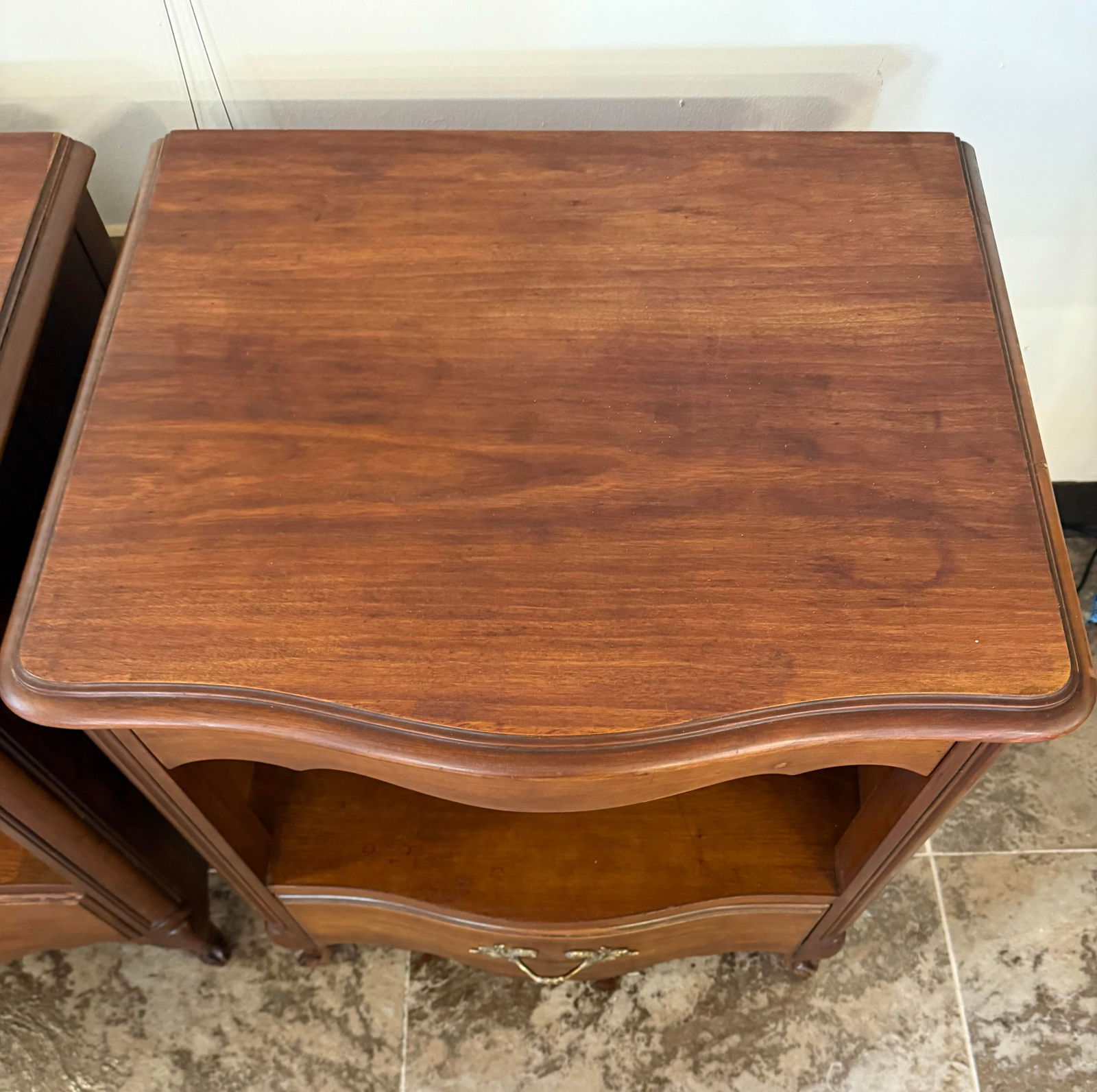 Pair of Vintage French Provincial Kindel Chateau Nightstands End Tables - 9