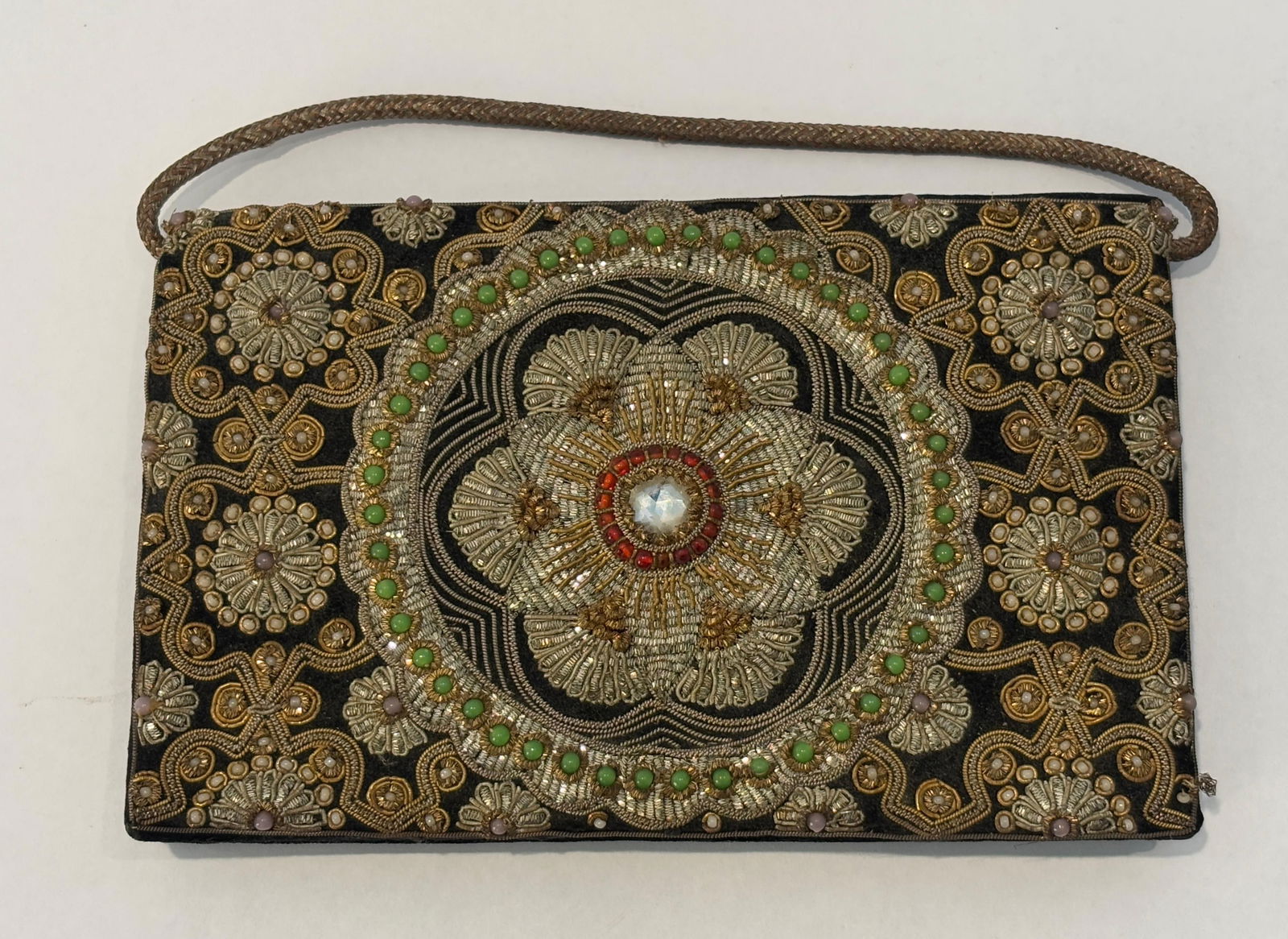 Black Velvet and Silk Embroidered 1960s Zardozi Zari Gemstone Clutch India - 7