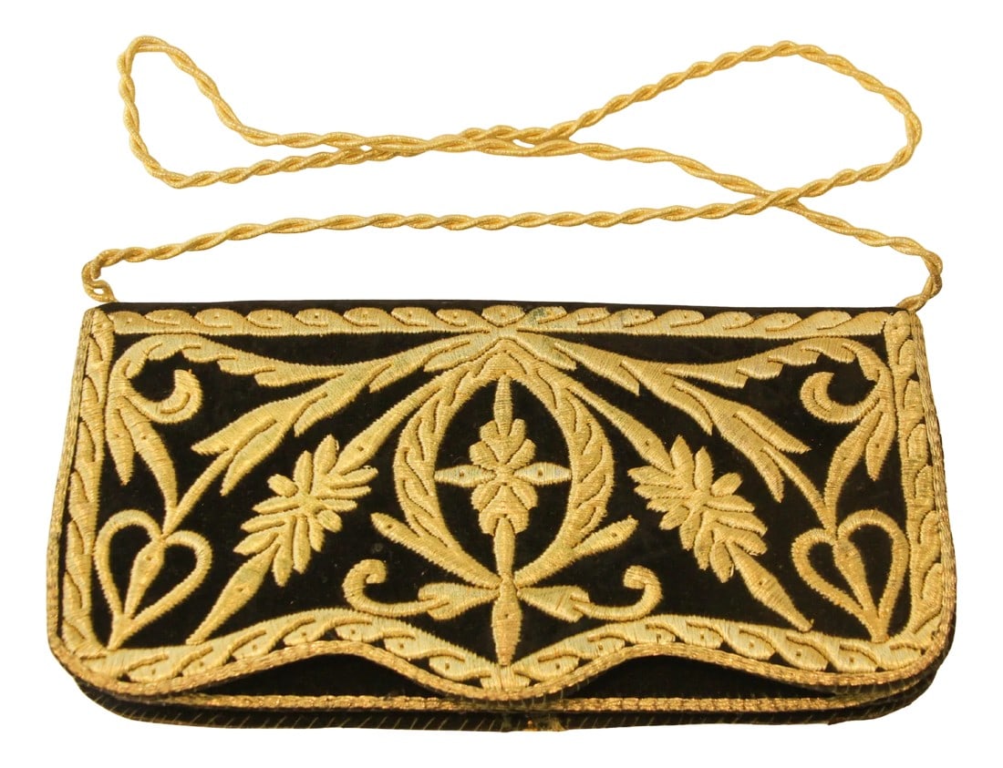 Embroidered Black Velvet Moroccan clutch Vintage 1960s: Vintage 1960s embroidered black velvet Moroccan clutch. Beautiful 1960s black silk velvet embroidered evening jeweled luxury purse. The silk velvet rectangular bag, embroidered in front with a