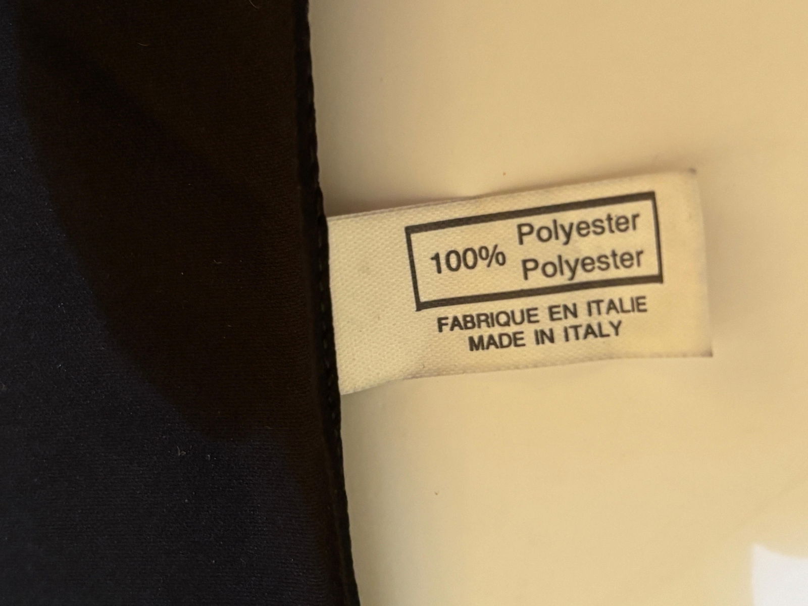 Vintage Italian Scarf Shawl with Luxury Writing Instruments Italy - 7