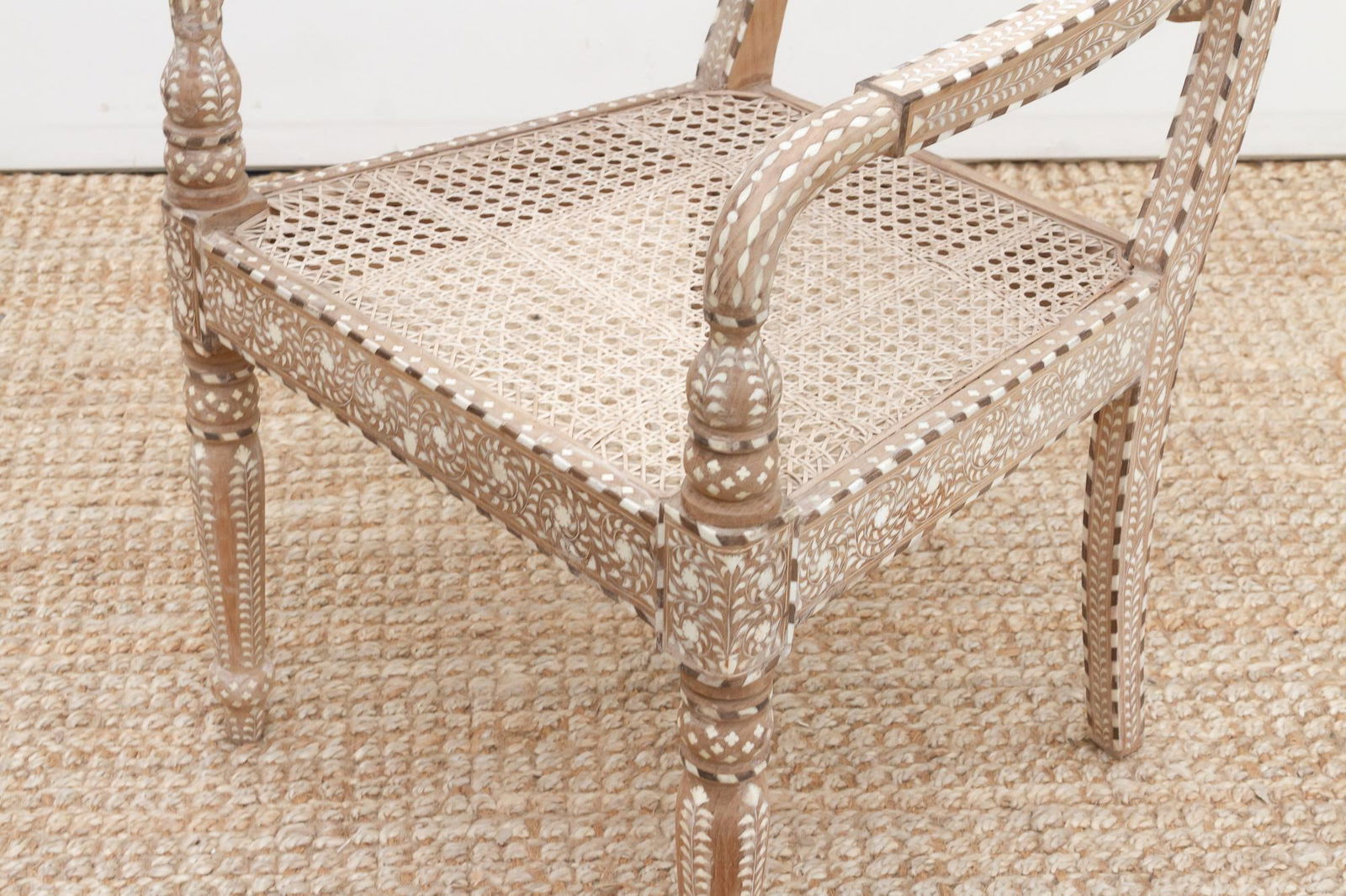 Royal Anglo-Indian Peacock Inlay Armchair - 6