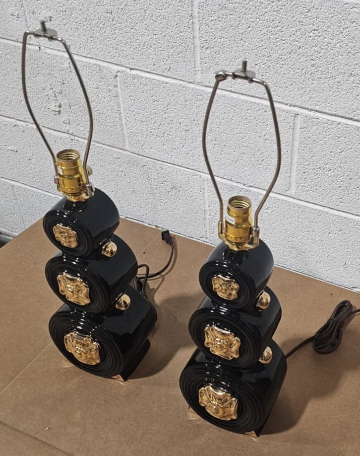 Pair of Mid 20th Century Hollywood Regency Style Black Rounded Lamps - 6