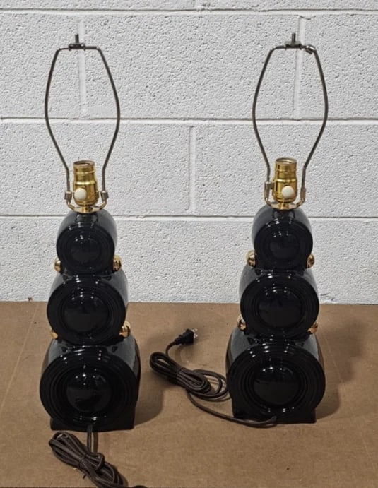 Pair of Mid 20th Century Hollywood Regency Style Black Rounded Lamps - 7