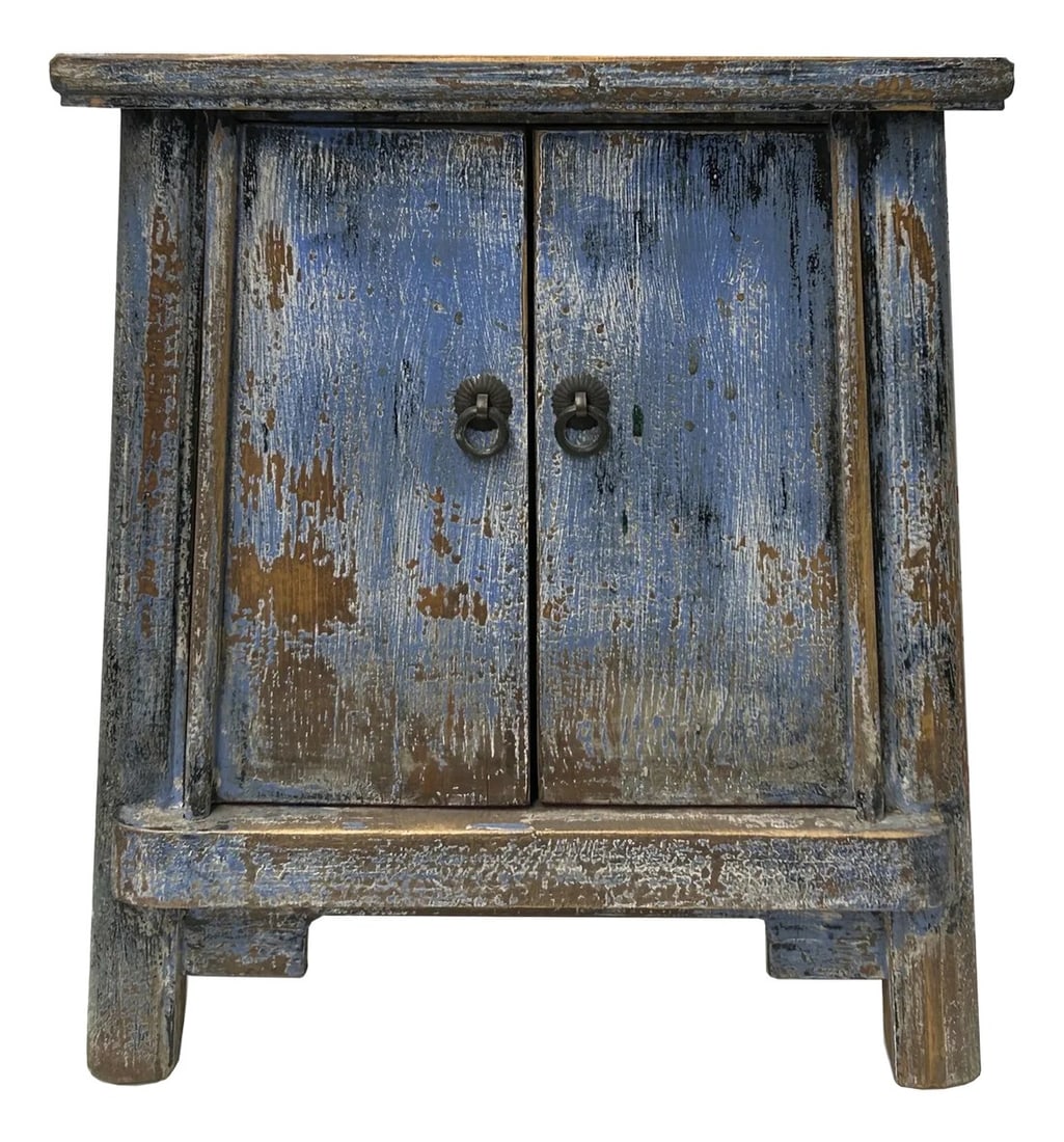 16.25" Distressed Bright Blue 2 Doors End Table Nightstand Chest: This small size Chinese cabinet is a charming addition to any space, showcasing the beauty of distressed wood and traditional craftsmanship. The cabinet features a captivating two-toned finish with a
