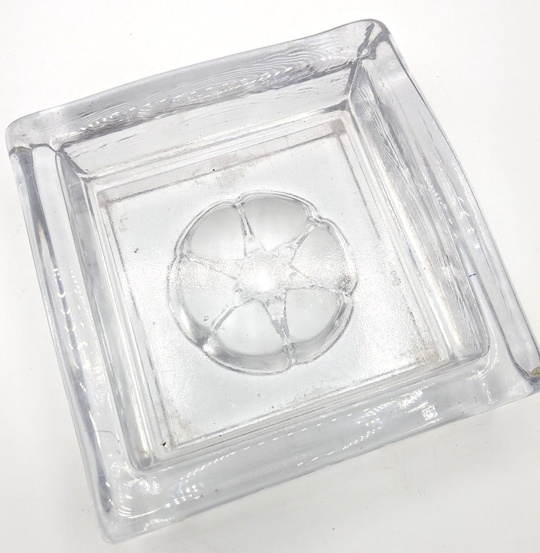 1990s Heavy Bengt Edenfalk for Skruf Glassworks/Sweden Modernist Glass Dish Bowl - 3