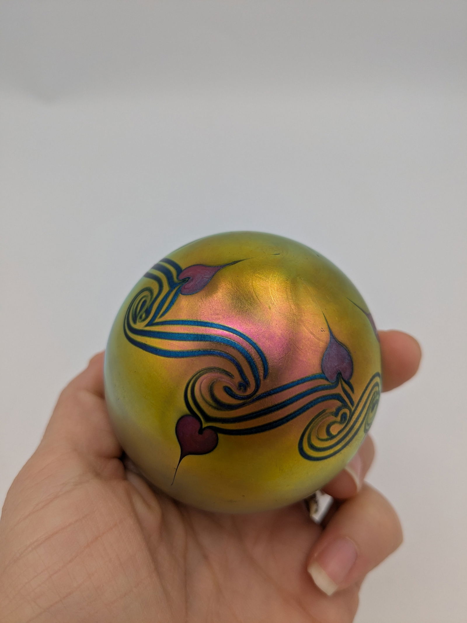 Mid 20th Century Robert Eickholt Signed Art Glass Paperweight - 6