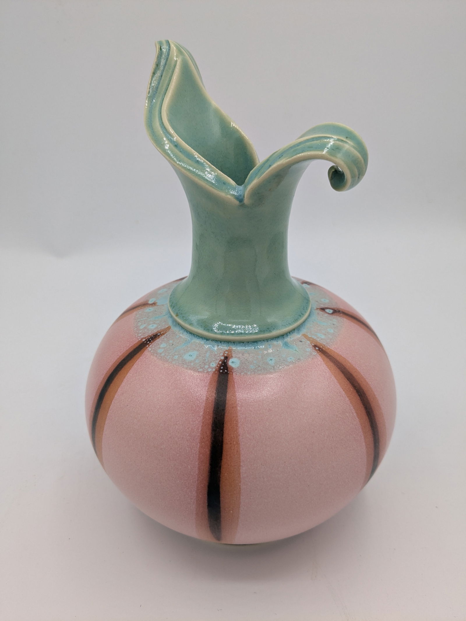 Late 20th Century Studio Pottery Organic Vase- Signed - 7