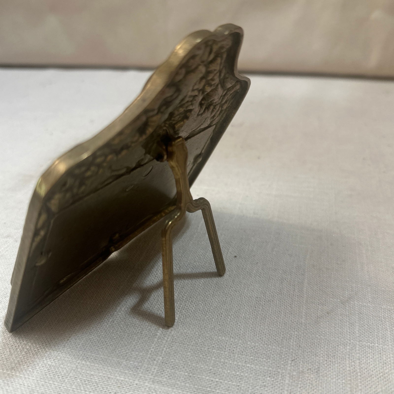 Small 1970s Brass Business Card Holder Desk Accessory - 3