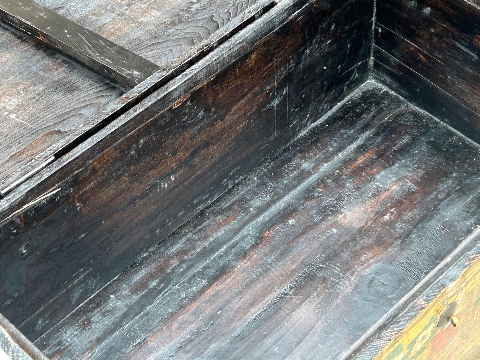 Vintage Distressed Brick Red Brown Flower Vase Oriental Wood Trunk Table - 10