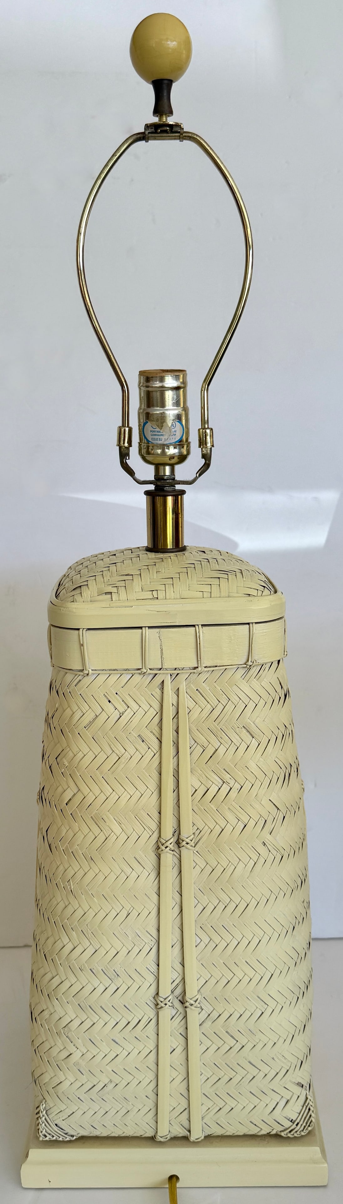 1960's Tall Wicker Basket Asian Table Lamp - 4