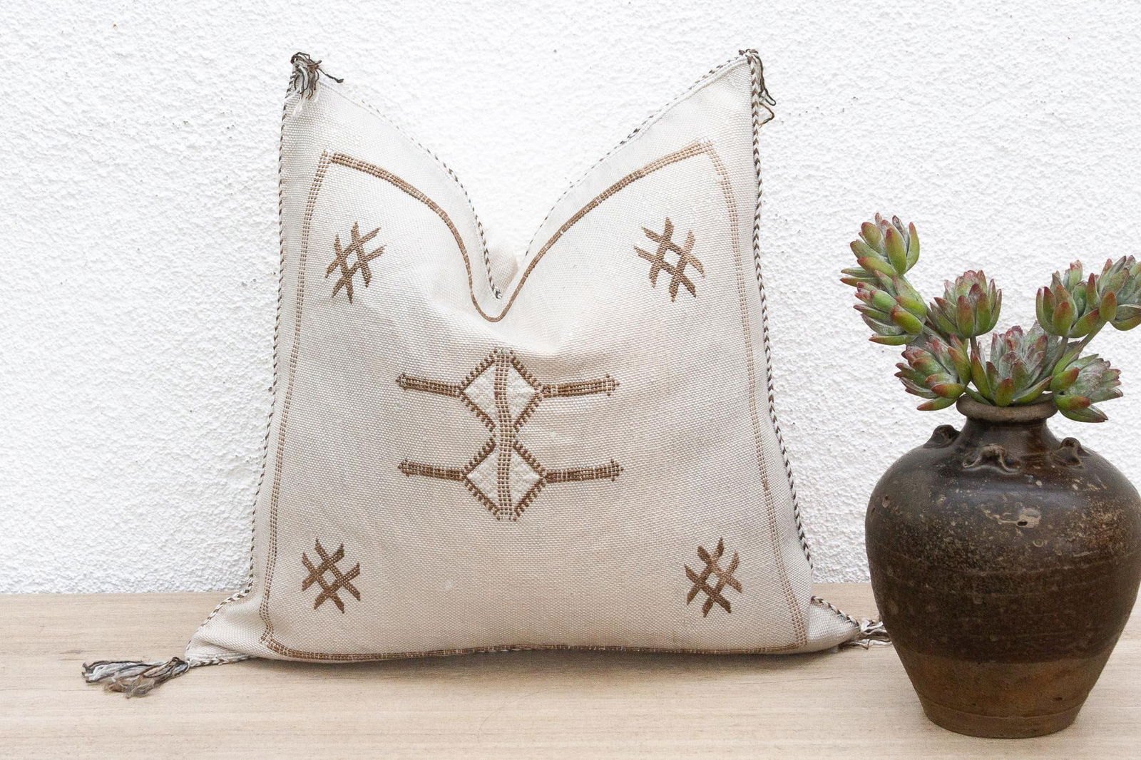 Tadelakt Dust Silk Rug Pillow - 2