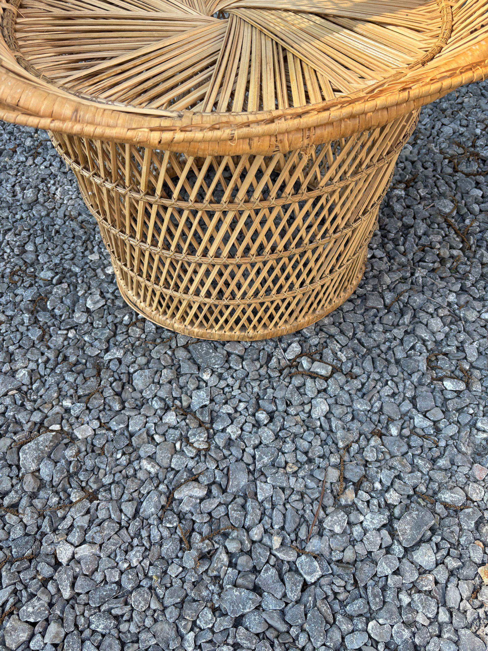 1970s Peacock Chair - 2