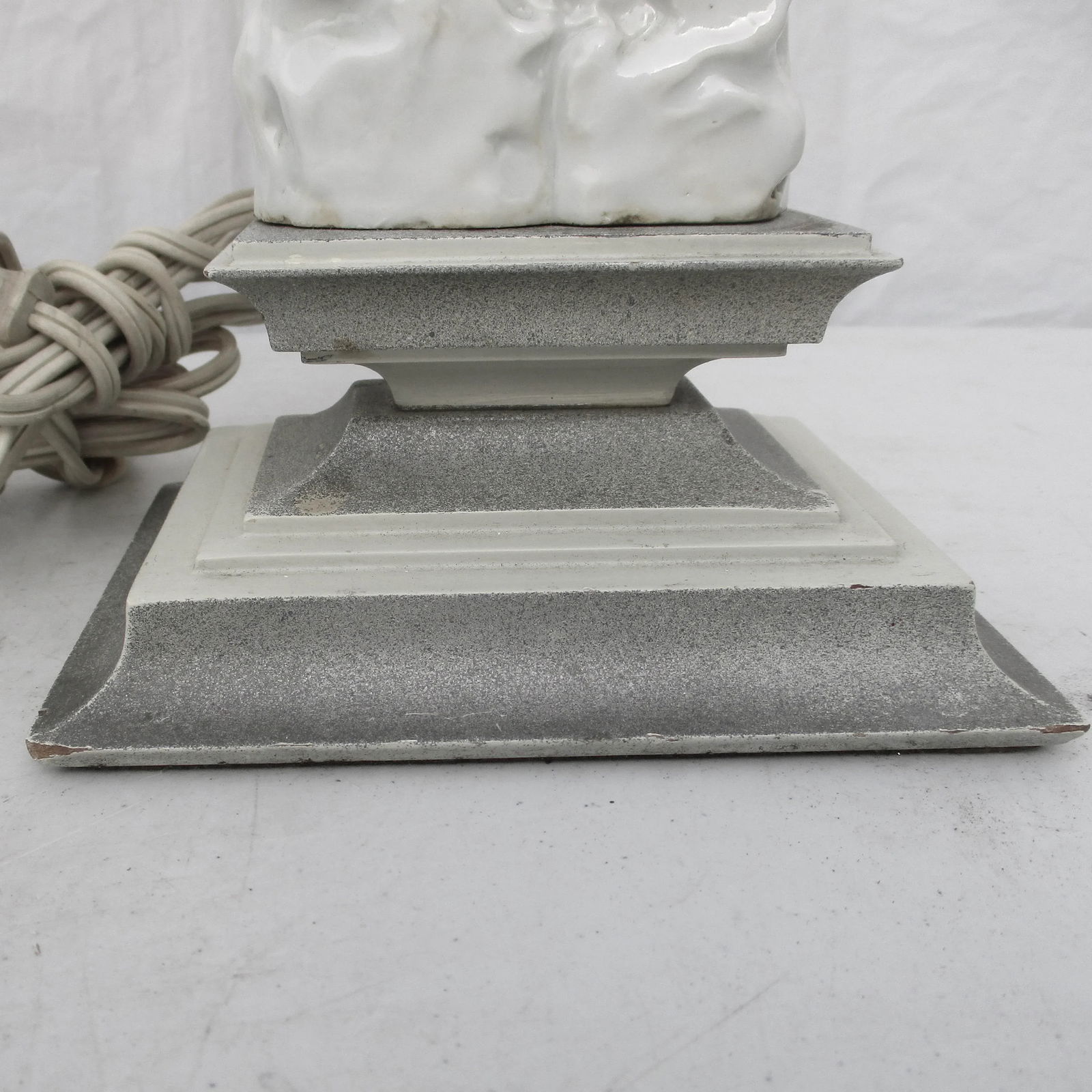 Vintage 1950s Chinese Blanc De Chine Lamps - a Pair - 3