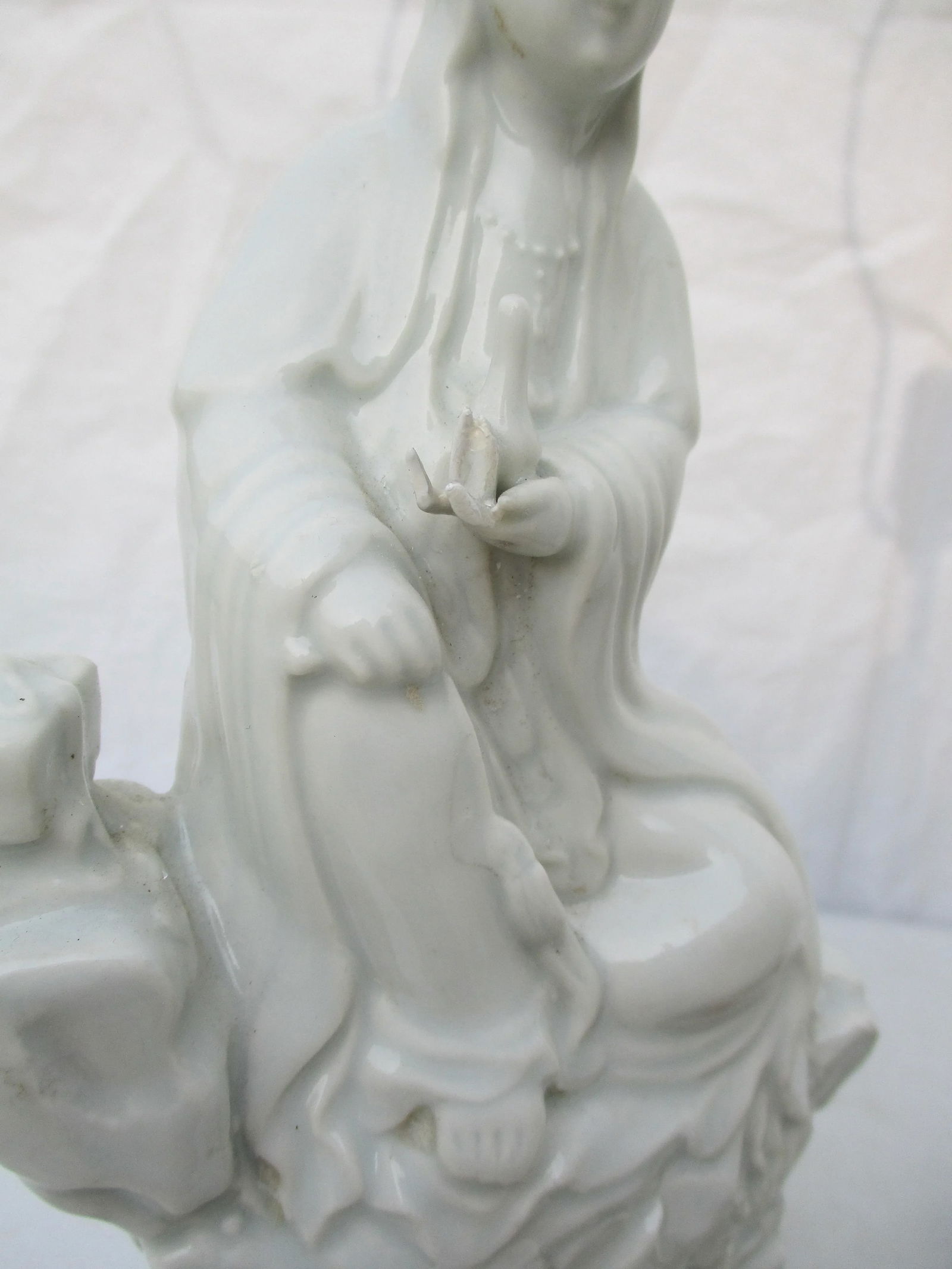 Vintage 1950s Chinese Blanc De Chine Lamps - a Pair - 9