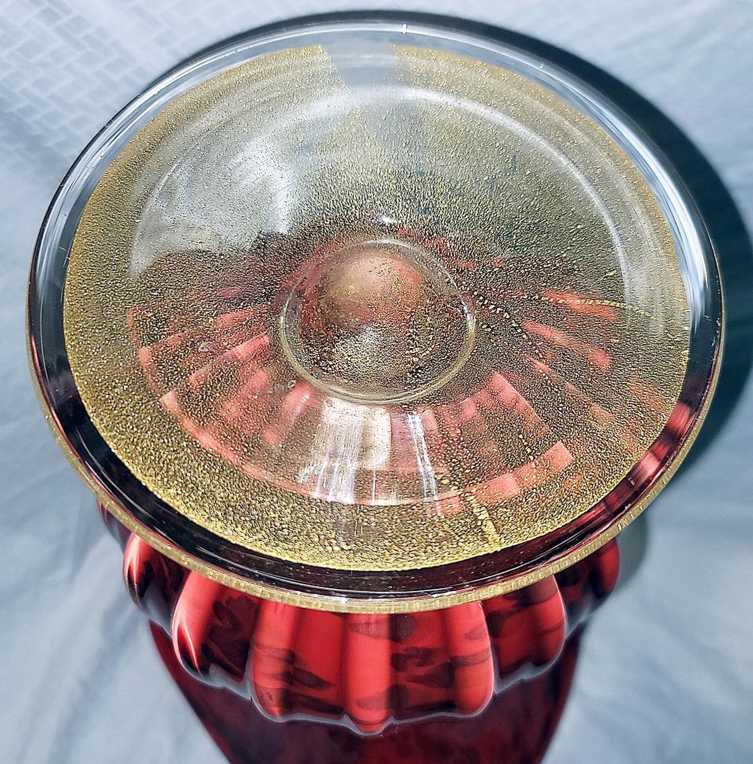 1970s Murano Style Tulip Vase - 10