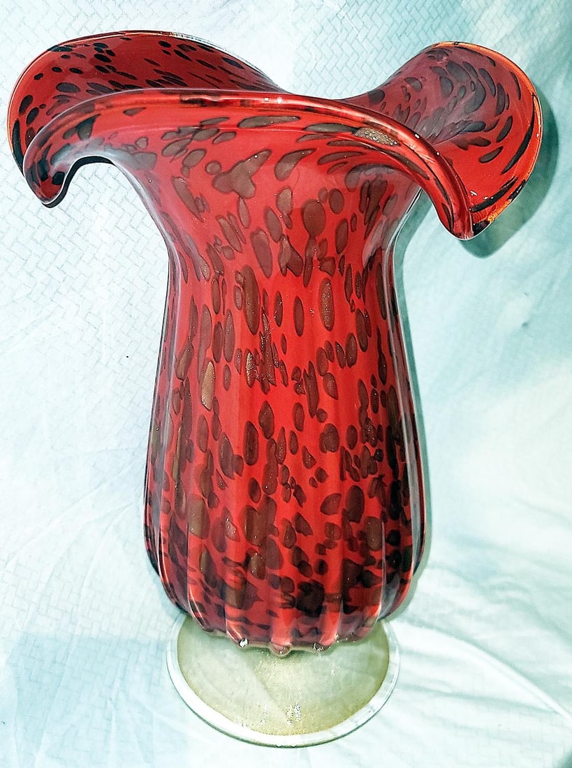 1970s Murano Style Tulip Vase - 5