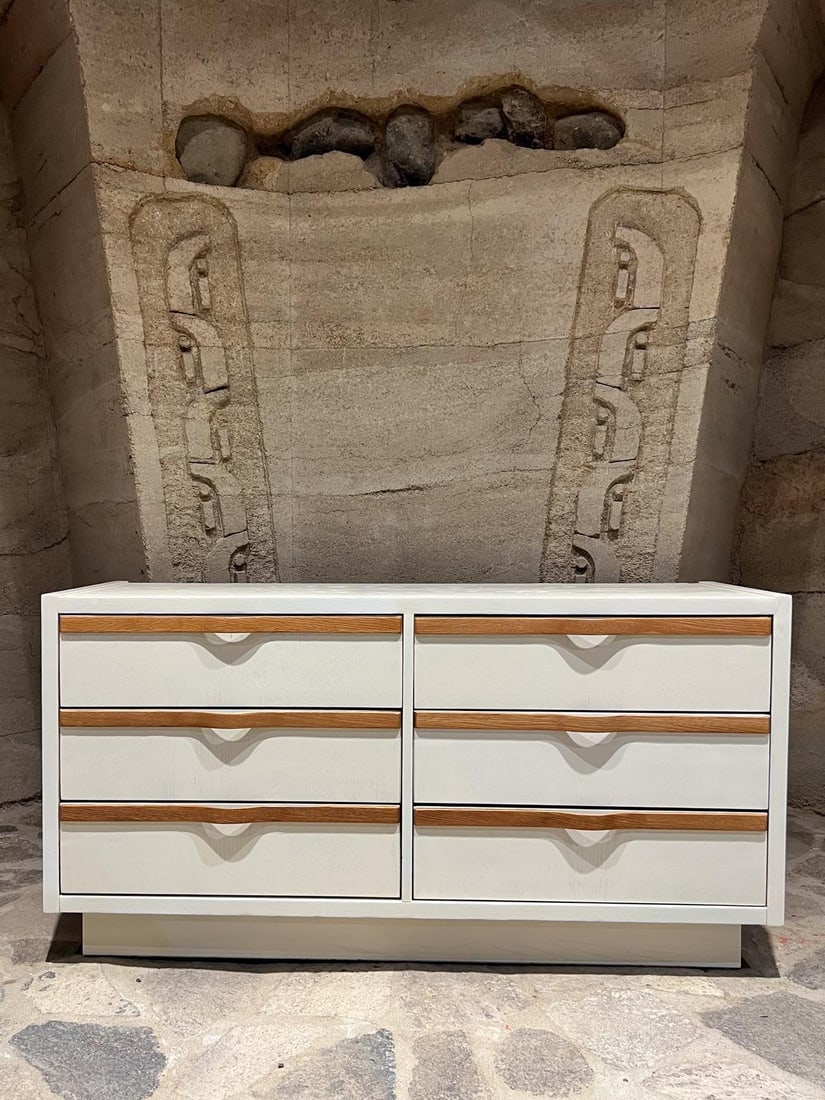 Mid Century Lane Altavista Sculptural Bent Oak Double Dresser 1960s - 2