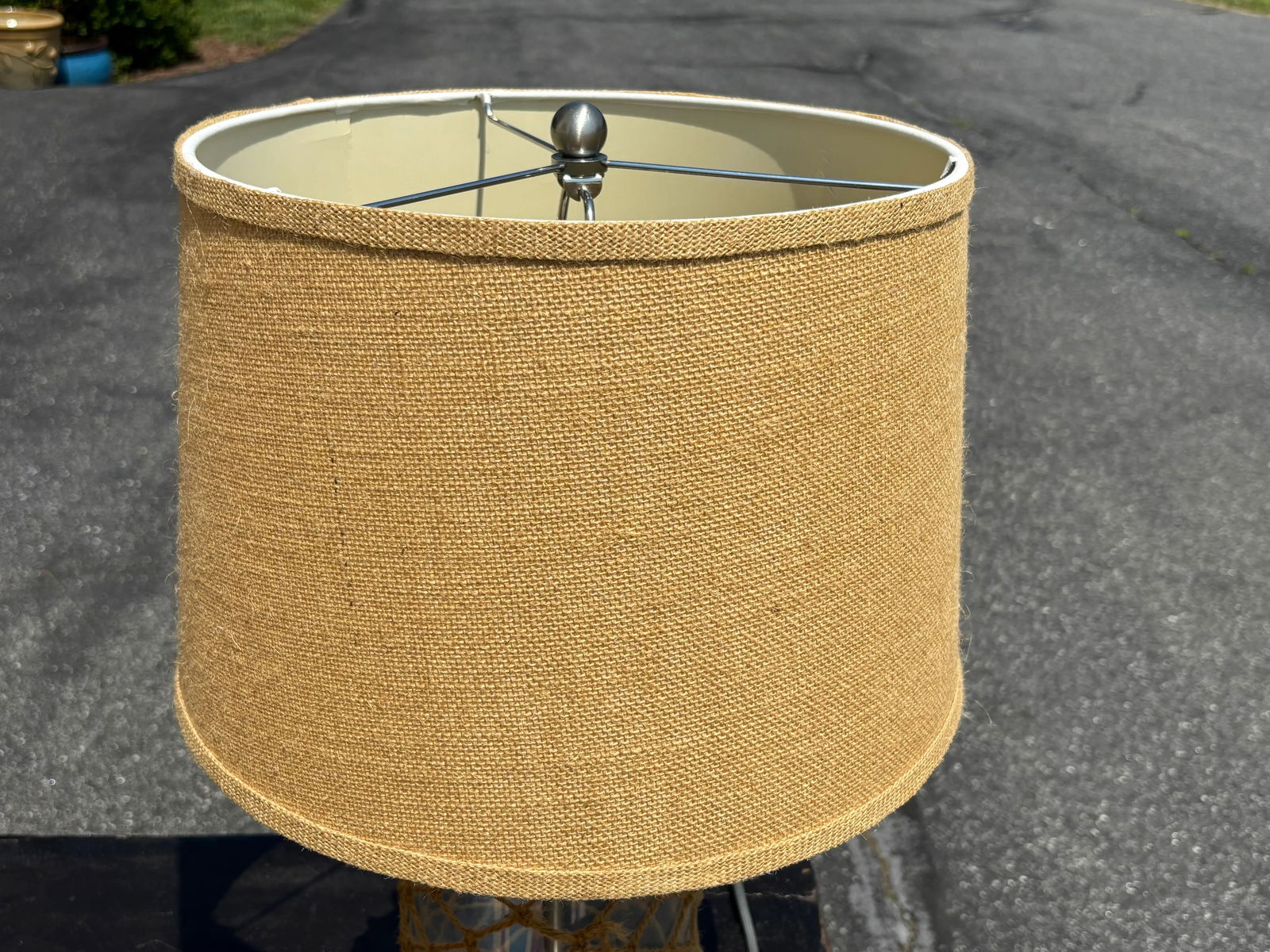 Mid-Century Pair of Nautical Inspired Table Lamps With Linen/Jute Shades and Details - 6