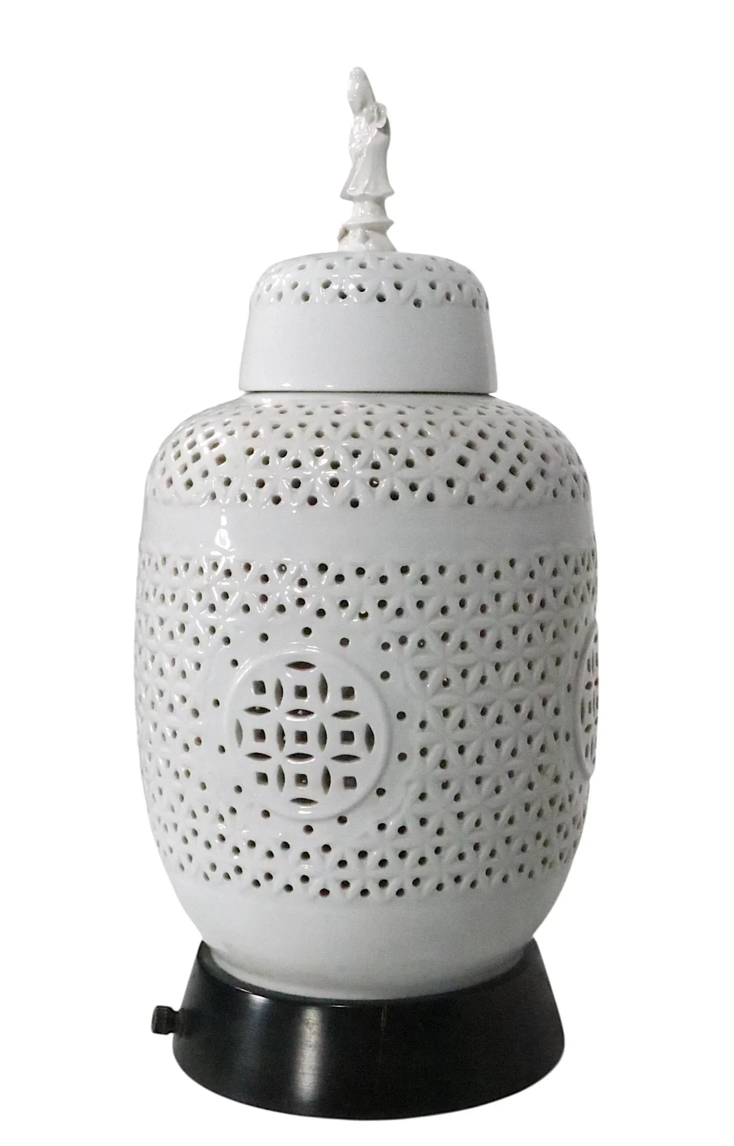 Vintage Chinese Style Blanc De Chine Ginger Jar Form Table Lamp - 2