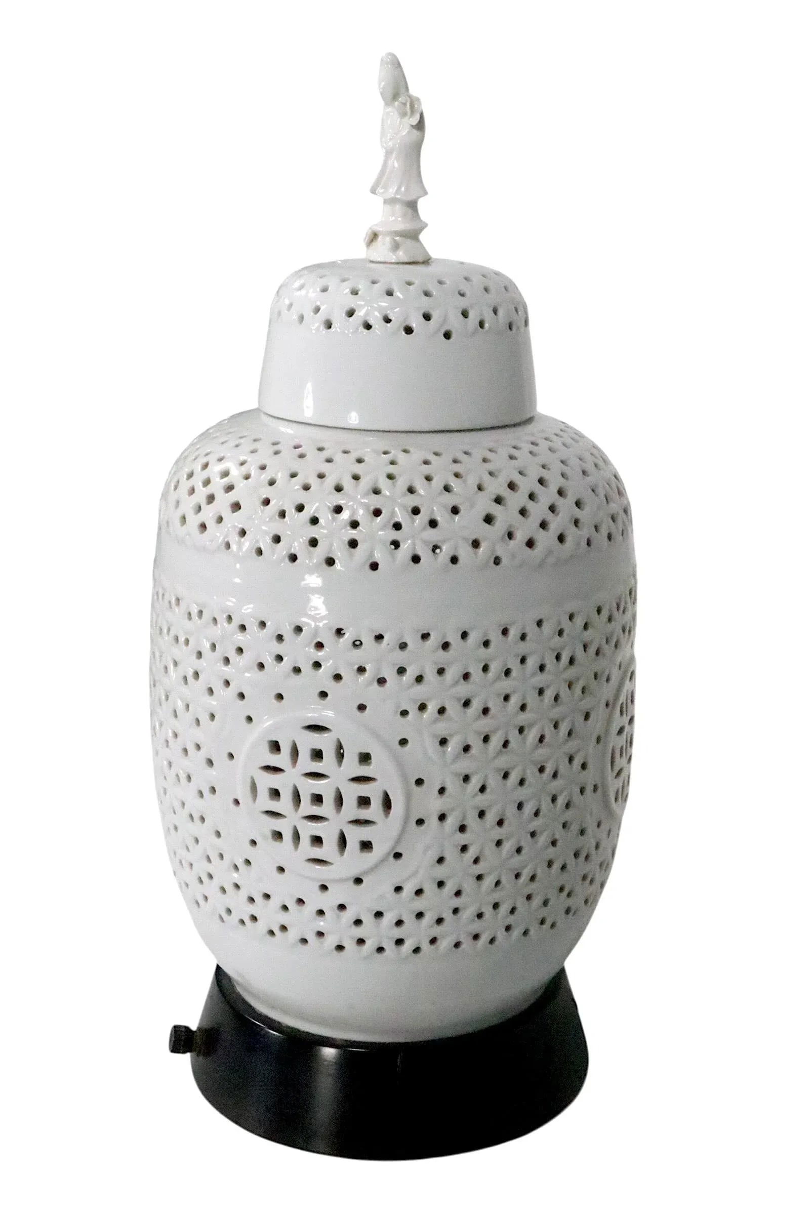 Vintage Chinese Style Blanc De Chine Ginger Jar Form Table Lamp - 9
