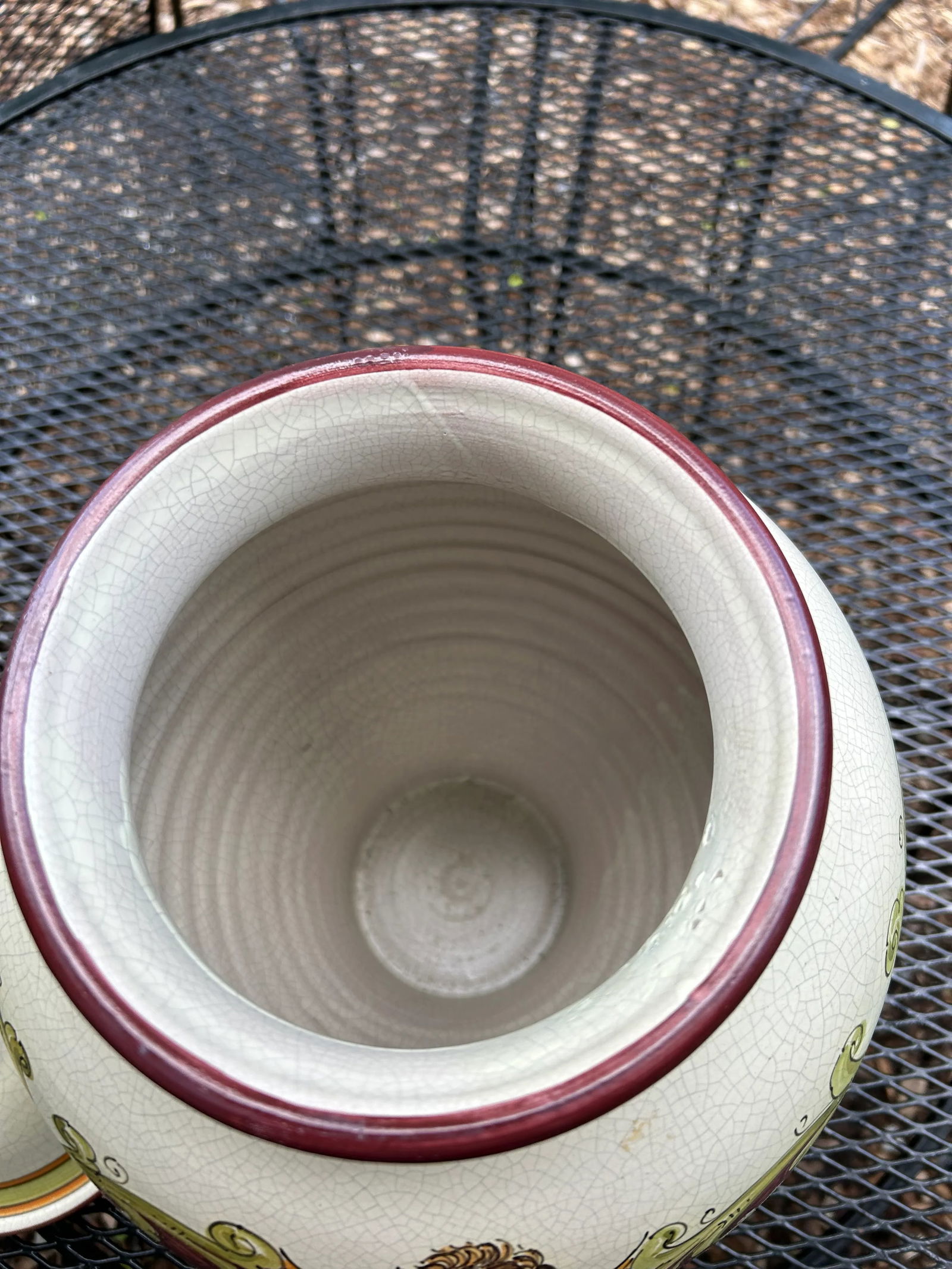 Calabrian Italian Ceramic Lidded Urn With Cherub - 8