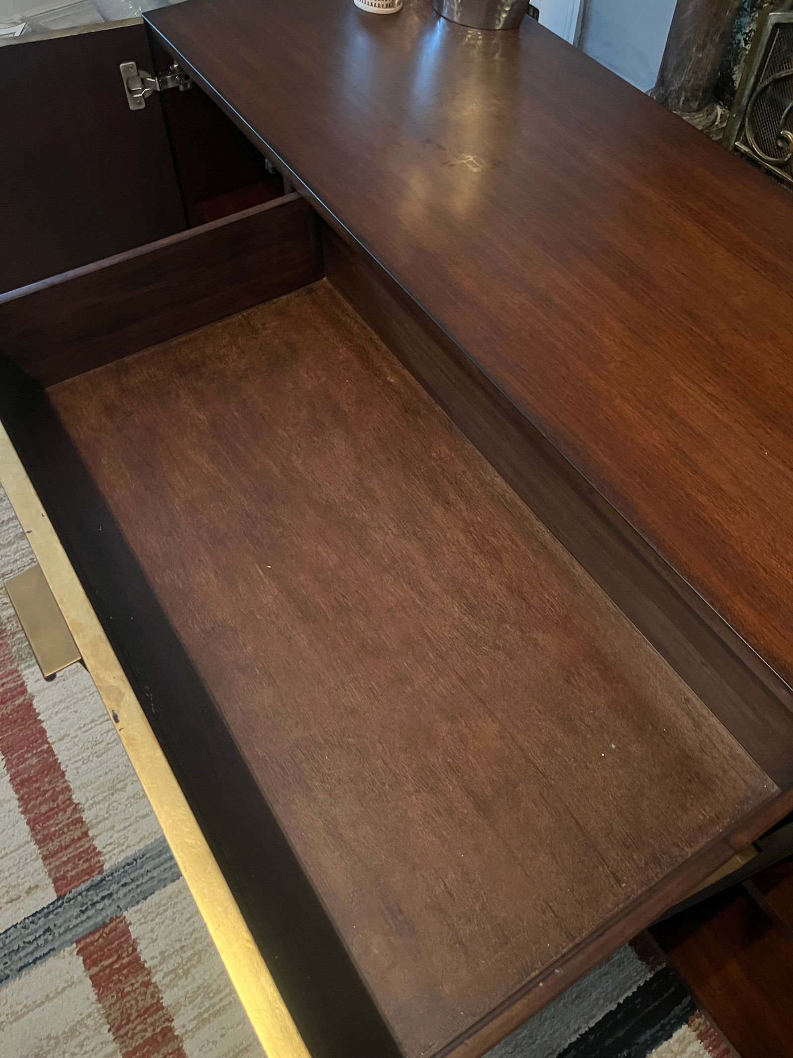 Mid-Century Modern Credenza With Brass Legs - Aurum Finish - 7