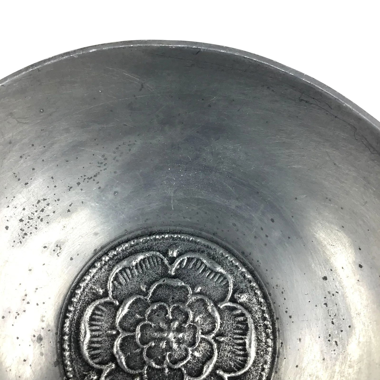 18th Century Dutch Pewter Bowl - 4