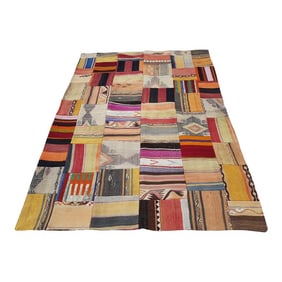 Turkish Kilim Rug - Patchwork Design 4'10" X 6'6"