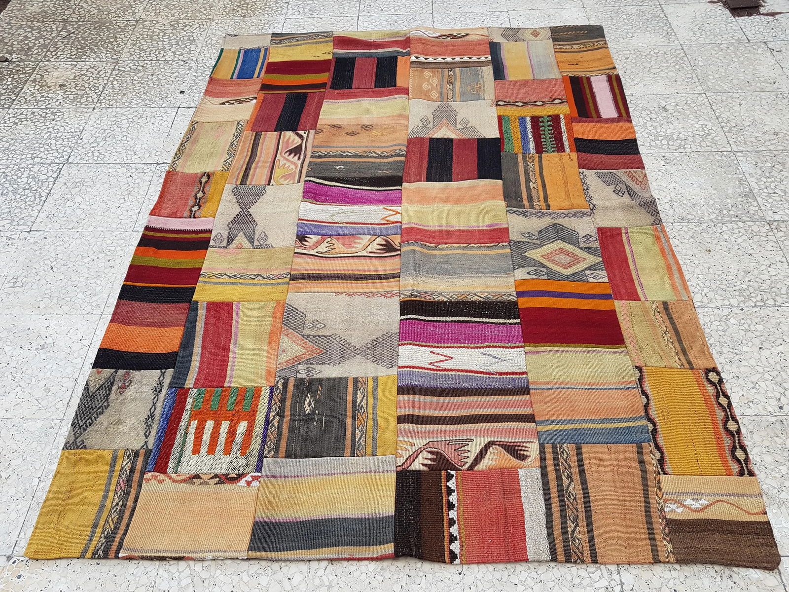 Turkish Kilim Rug - Patchwork Design 4'10" X 6'6" - 2