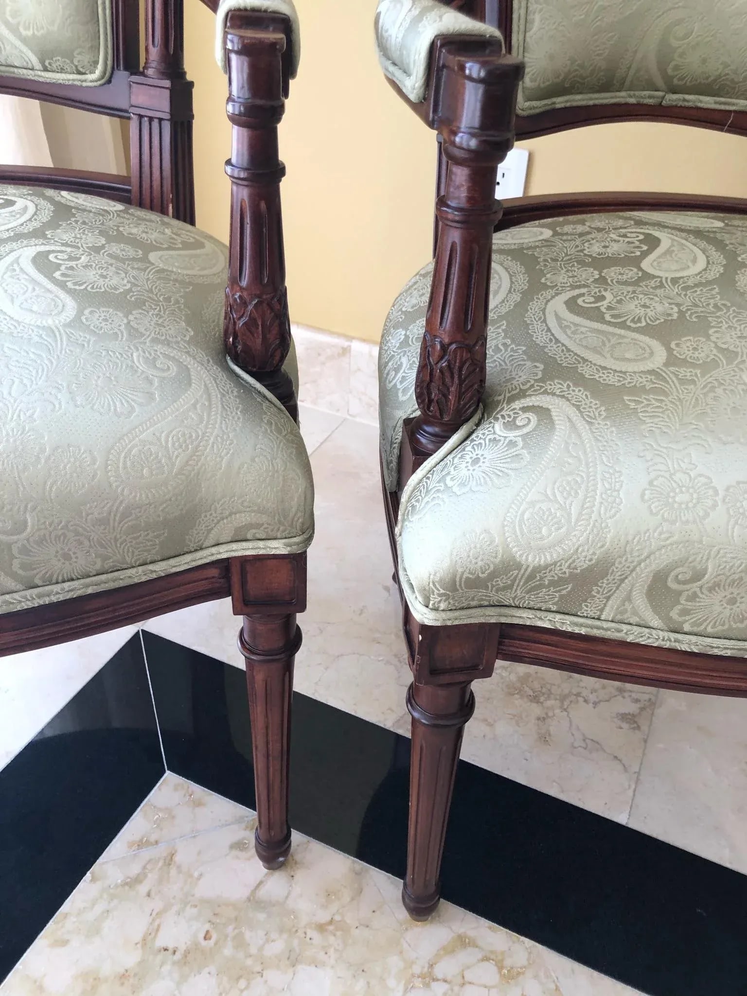 Early 20th Century Louis XVI Style Upholstered Arm Chairs - A Pair - 5