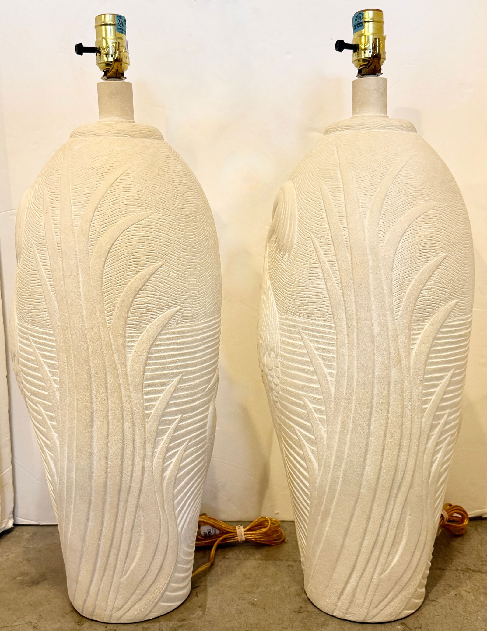 Tall Pair of Plaster Table Lamps With Relief Herons and Leaves From 80's - 4