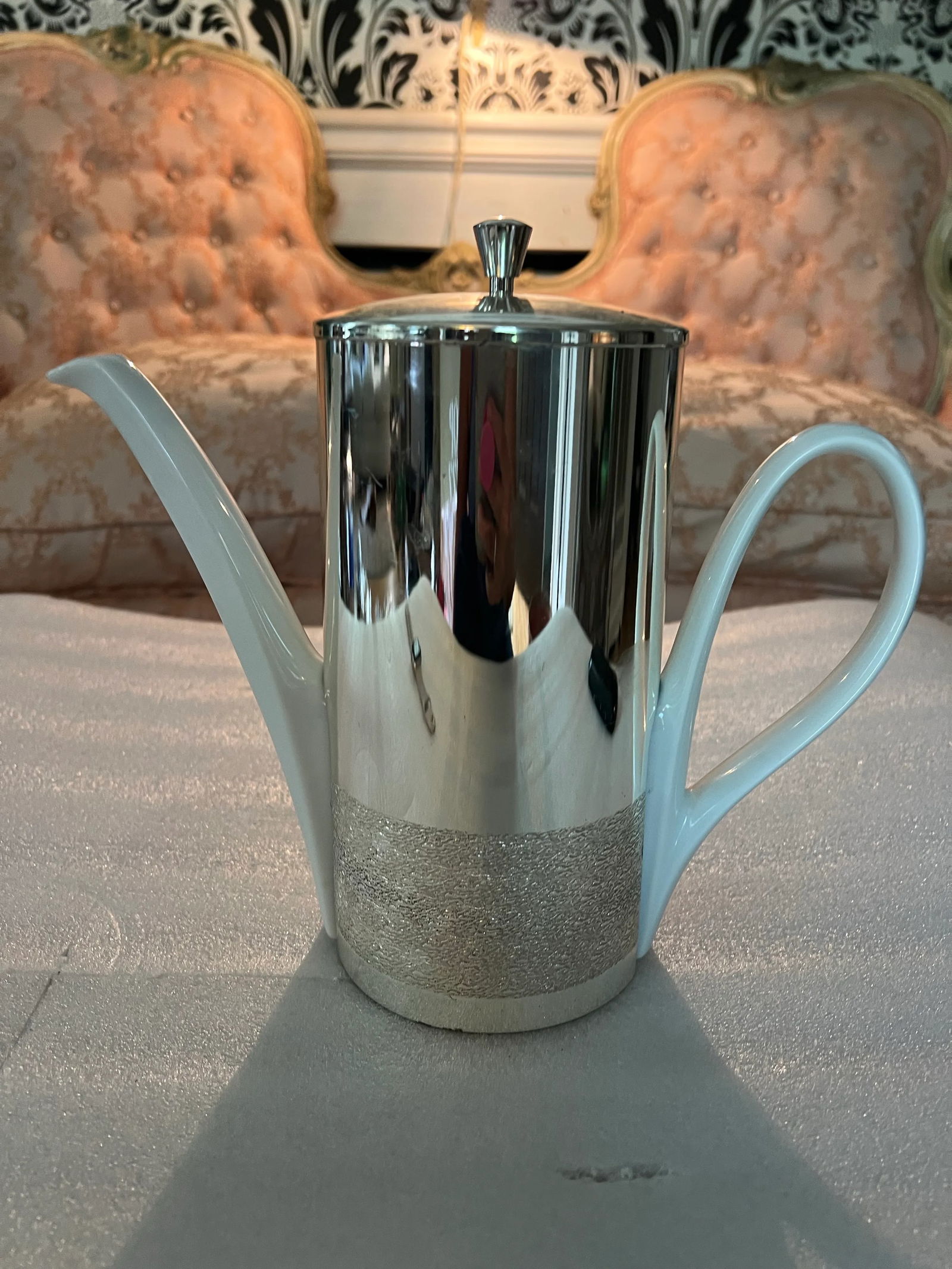 1970s Ceramic Tea Pot With Silver Felted Cover and Lid - 2