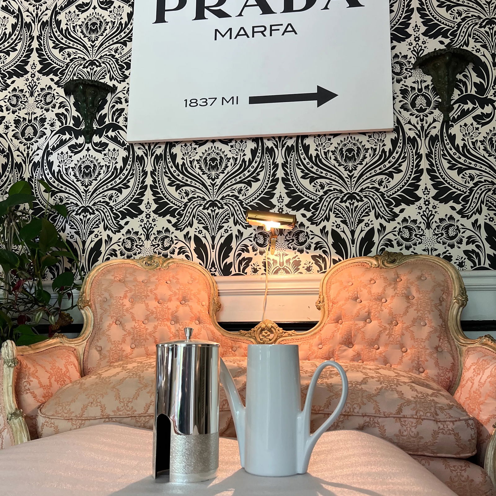 1970s Ceramic Tea Pot With Silver Felted Cover and Lid - 7