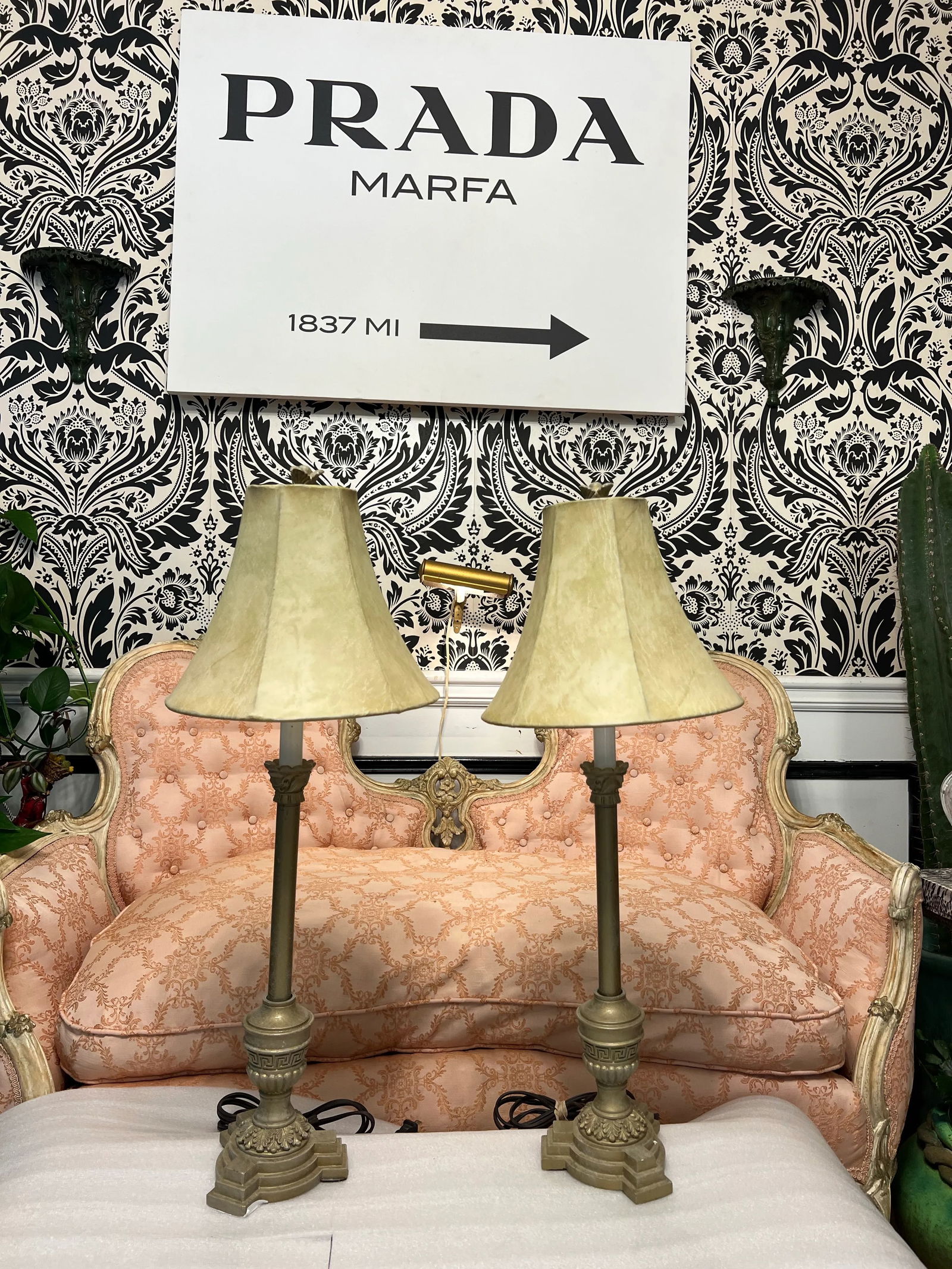 Pair of 1970s Skinny Brass Table Lamps With Greek Key Accents - 6