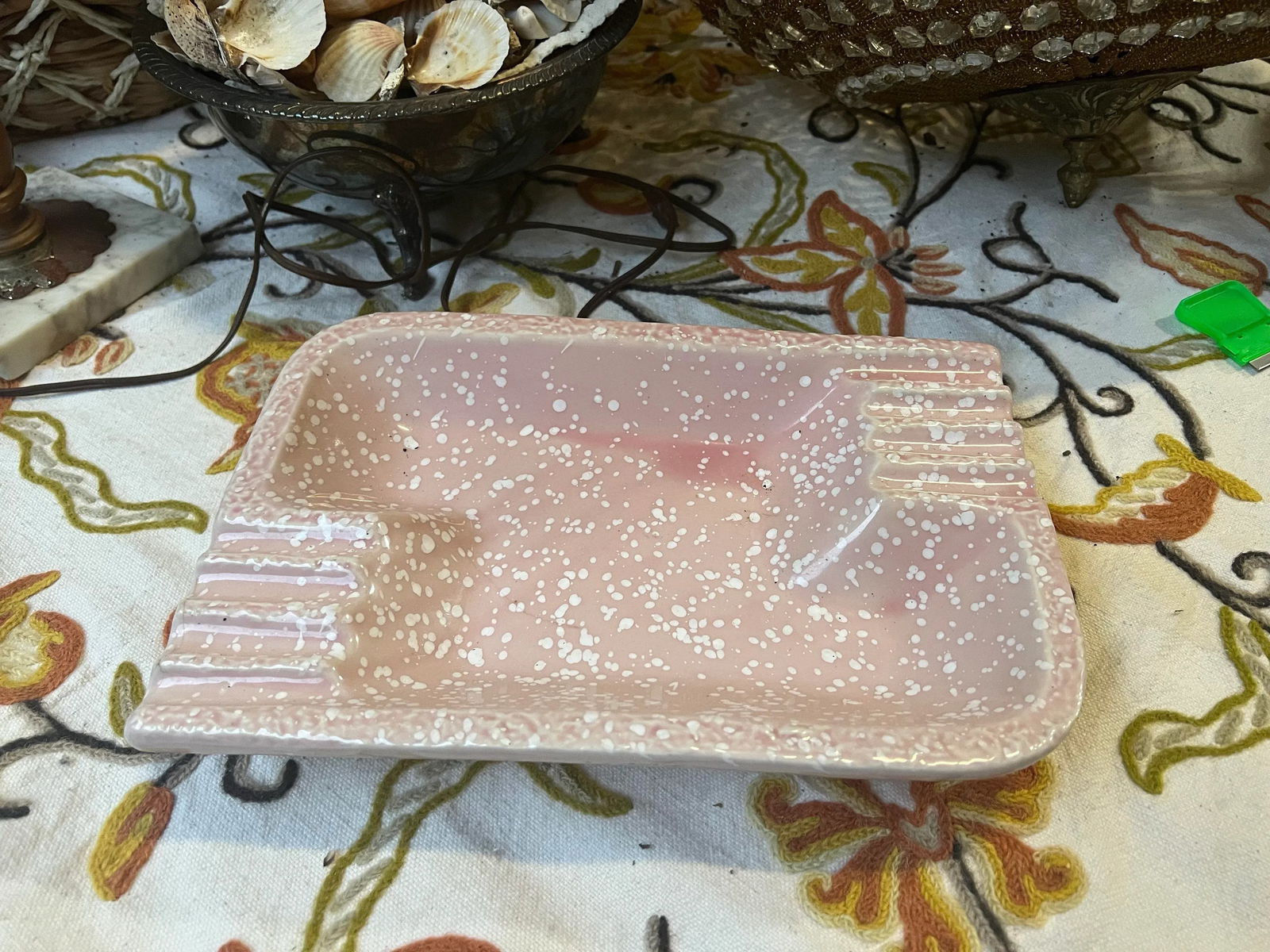 1970s Pink Atomic Art Deco Style Ceramic Ashtray - 2