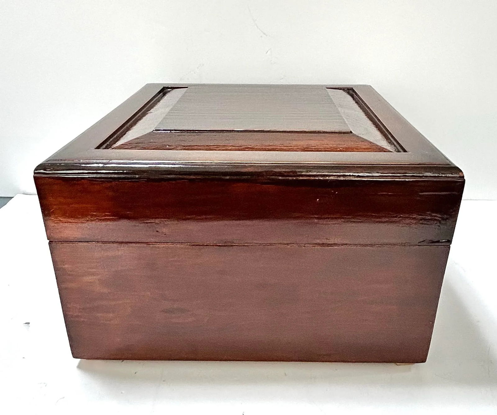 1960s Large Solid Oak Decorative Box - 2