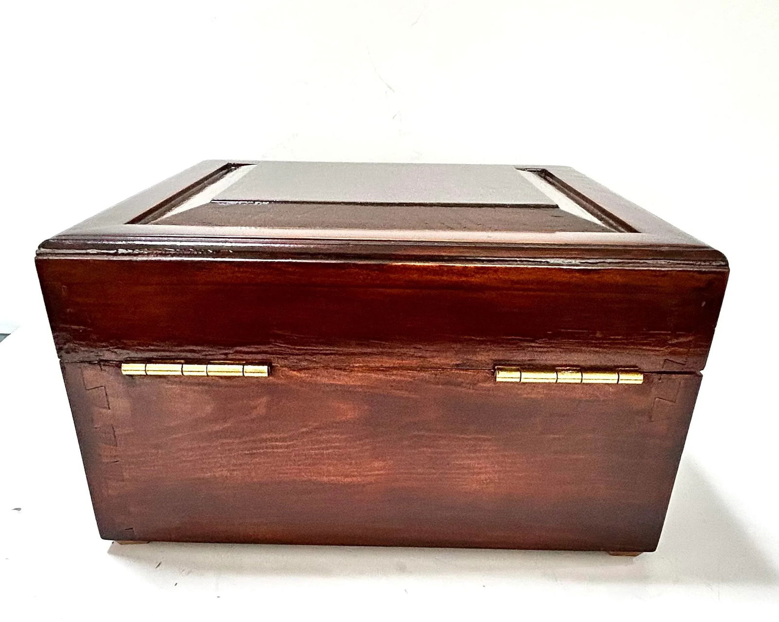 1960s Large Solid Oak Decorative Box - 4