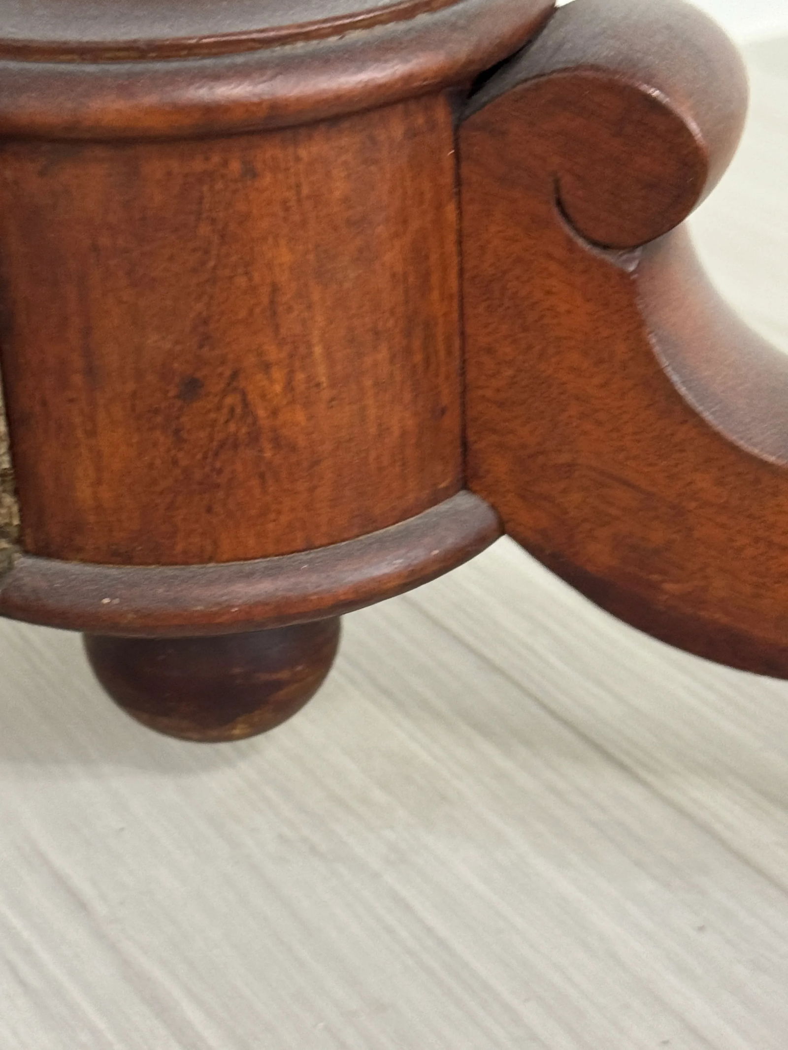 Antique Victorian Pedestal Parlor Side Table - Short Table or Plant Stand - 5