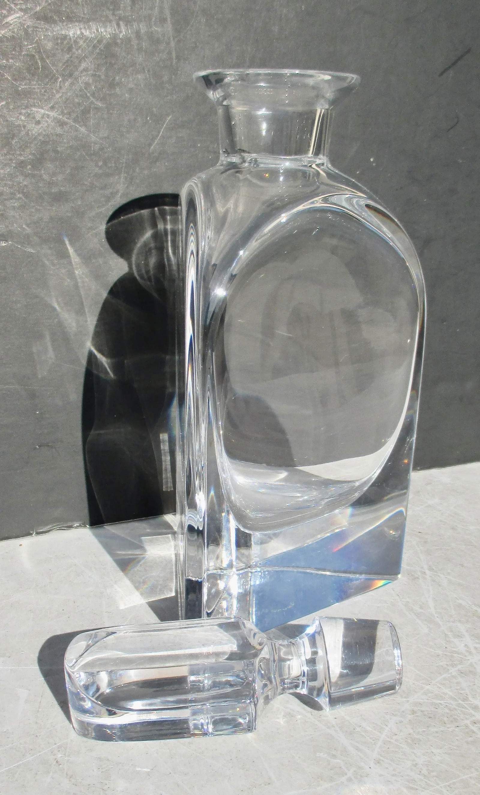 Atlantis Triangular Crystal Whisky Decanter - 5