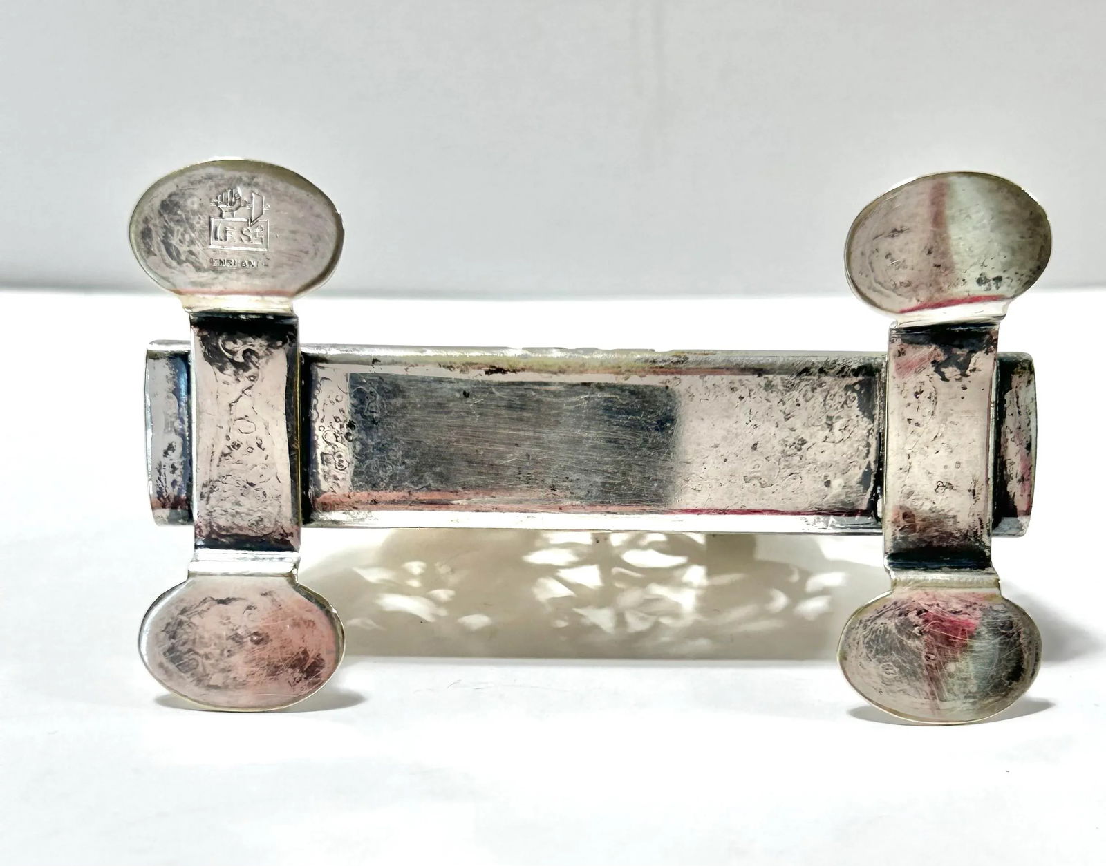 Antique English Victorian l.F.S LTD Silver Napkin Holder - 7